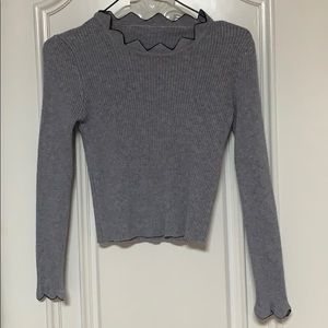 nice dress shirt works well with high rise skirt